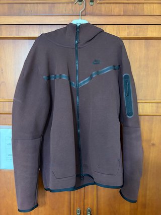 Sudadera Nike Tech Fleece Marrón