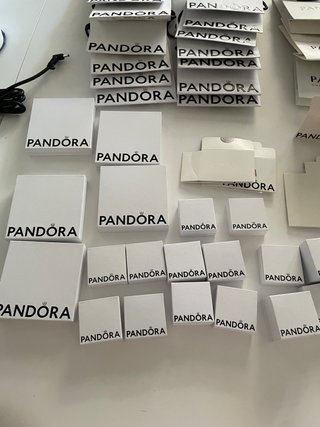 Lote Cajas y Bolsas Pandora Blancas