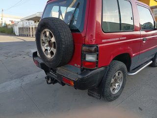 Mitsubishi Montero 1999