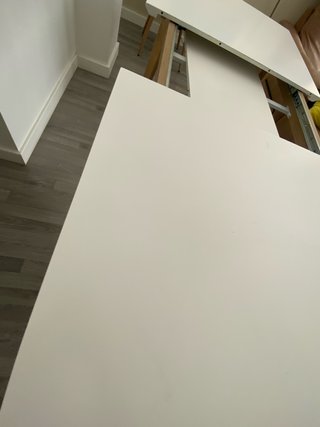 Mesa comedor extensible blanca y madera