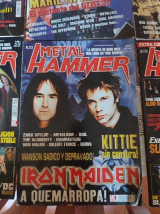 Lotto di 10 riviste Metal Hammer (senza extra)