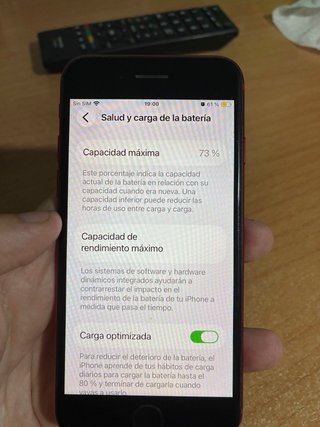 iPhone SE 2da Gen 64GB Rojo