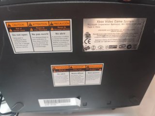 Xbox Clásica Negra + Mando