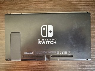 Nintendo Switch + Mario Bros