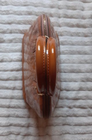 Borsa Louis Vuitton Alma BB in charol arancione