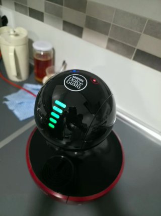 Macchina da caffè automatica Krups Dolce Gusto con 15 bar di potenza, con adattatore di pulizia (decalcificante)