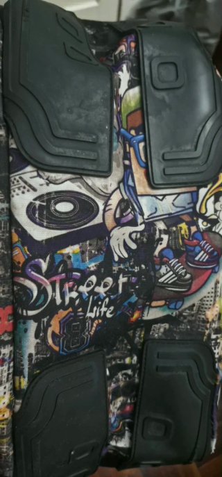 Mochila Black Fit Multicolor Graffiti