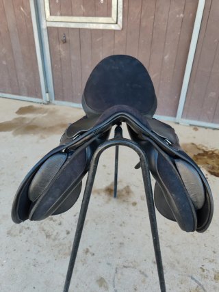 Silla Montar Thorowgood T4 18