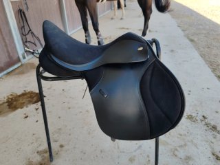 Silla Montar Thorowgood T4 18