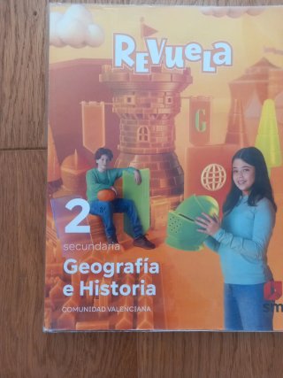 Geografía e Historia. 2 Secundaria. Revuela. Co...