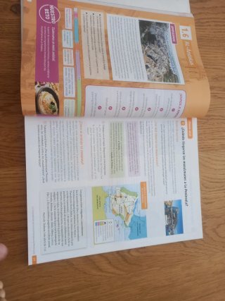 Geografía e Historia. 2 Secundaria. Revuela. Co...