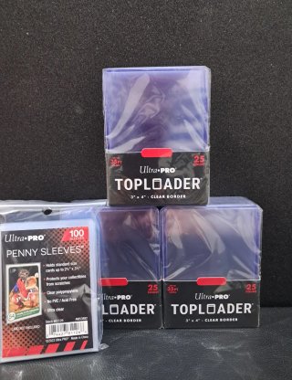 UltraPro Toploaders y Penny Sleeves