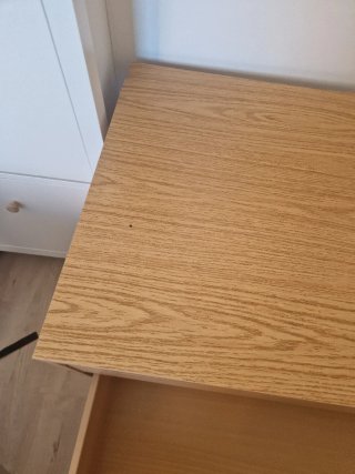 Cómoda cajonera de madera