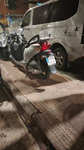Kymco Grand Dink Plata