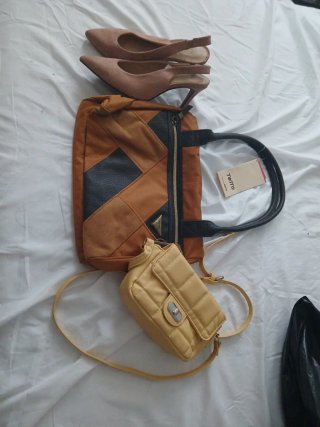 Bolso y zapatos tacón talla 38