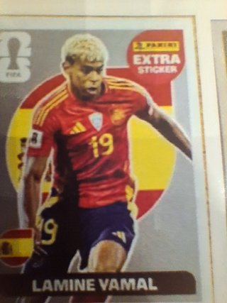 Lamine Yamal Extra Sticker Plata