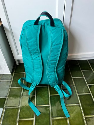 Mochila Adidas ligera