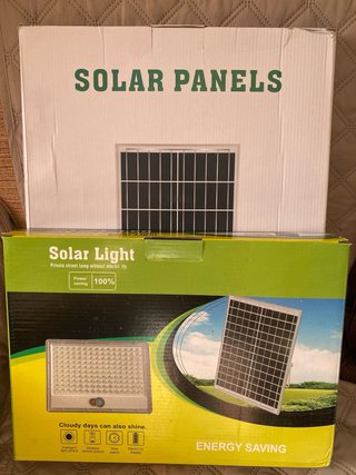 Foco reflector LED Solar 600W Exterior 2400 Lm.