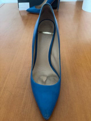 Tacones Marciano by Guess azules
