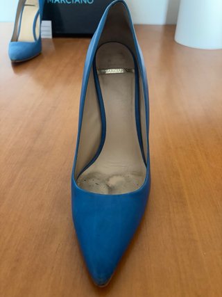 Tacones Marciano by Guess azules