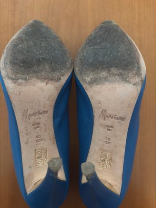 Tacones Marciano by Guess azules