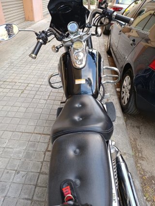 Moto Custom Faztek 125cc Negra y Plata