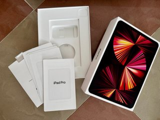 Caja Original iPad Pro 11