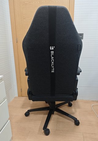 Silla Gaming Blacklyte Athena Pro + Reposabrazos
