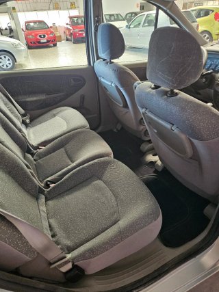Renault megane Scenic 1.9dci 105cv,114.000k,1 dueñ