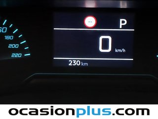Peugeot 2008 Edition Hybrid eDCS6 81 kW (110 CV)