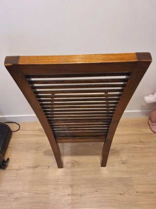 SET 4 SILLAS COMEDOR MADERA MACIZA (Nogal)