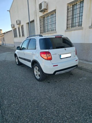 Suzuki SX4 2013