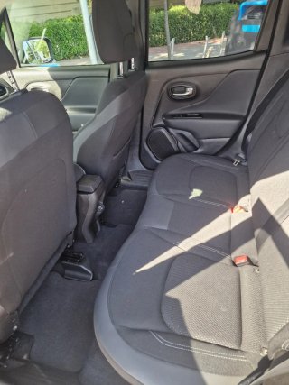 Jeep Renegade 1.6 Mjet 130cv Limited pocos kms