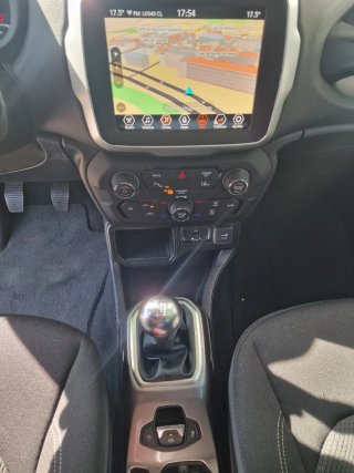 Jeep Renegade 1.6 Mjet 130cv Limited pocos kms