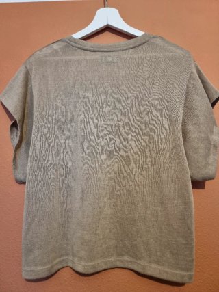T-shirt malha bege tamanho S