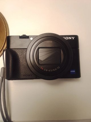 Cámara Sony RX100 VII Negra
