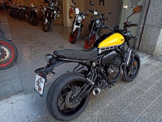 YAMAHA XSR 700 ABS