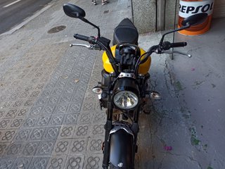 YAMAHA XSR 700 ABS