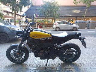 YAMAHA XSR 700 ABS