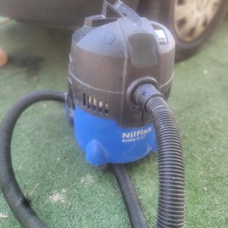 Aspirador Nilfisk Buddy II 12