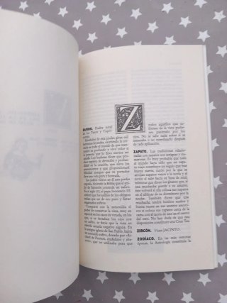 DICCIONARIO DE AMULETOS Y SUPERSTICIONES