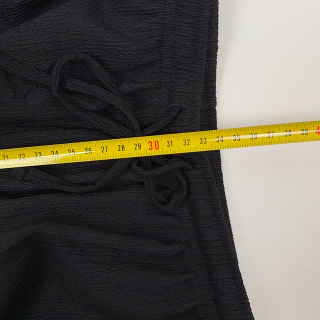 H&M Black Textured Drawstring Shorts