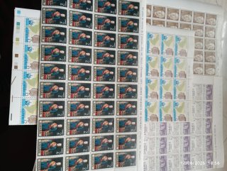 Sellos Correos España años 76-77