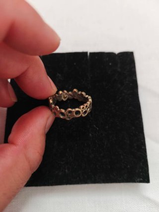 Anillo con circonitas