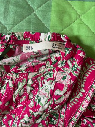 Vestido Sfera estampado floral rosa talla S