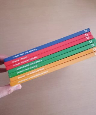 Lote de 7 libros infantiles de Caillou