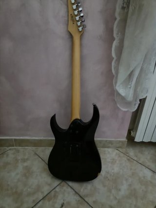 Chitarre + amplificatore