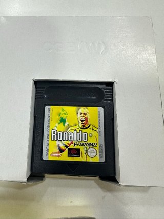 Gioco Ronaldo V-Football per Game Boy Color