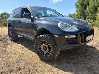 CAYENNE GTS OFF ROAD