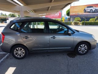 KIA Carens 2012